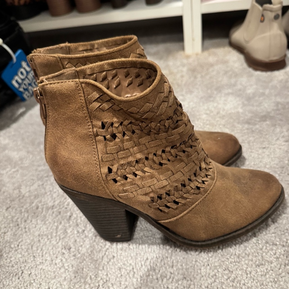 Brown Ankle Boots with Woven Detail
